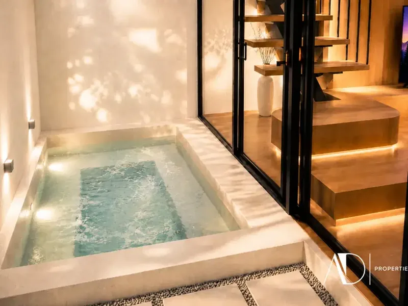 LEASEHOLD | TROPICAL LOFT RESIDENCES IN KEROBOKAN - Real Estate in Bali
