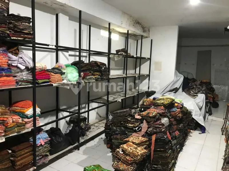 Hot List Di Jual Ruko Lokasi Jalan Utama Tukad Yeh Aya Renon Denpasar Selatan - Bali in Bali