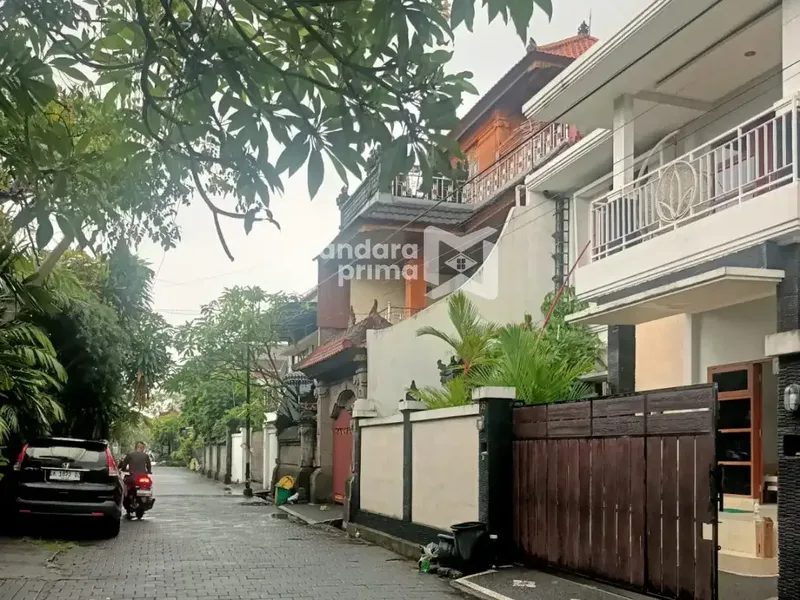 Dijual Rumah Minimalis Modern Denpasar | Cocok Keluarga Besar - Real Estate in Bali