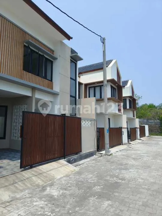 Hunian Semi Villa One Gate System Kawasan Villa Nusa Dua Bali - Real Estate in Bali