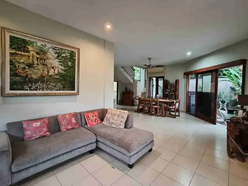 Villa Sanur Bali Pinggir Pantai Lokasi Premium - Bali in Bali