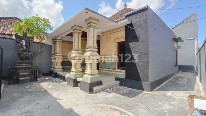 Dijual Rumah Tinggal + Usaha Kos-Kosan di Denpasar Utara - Bali in Bali