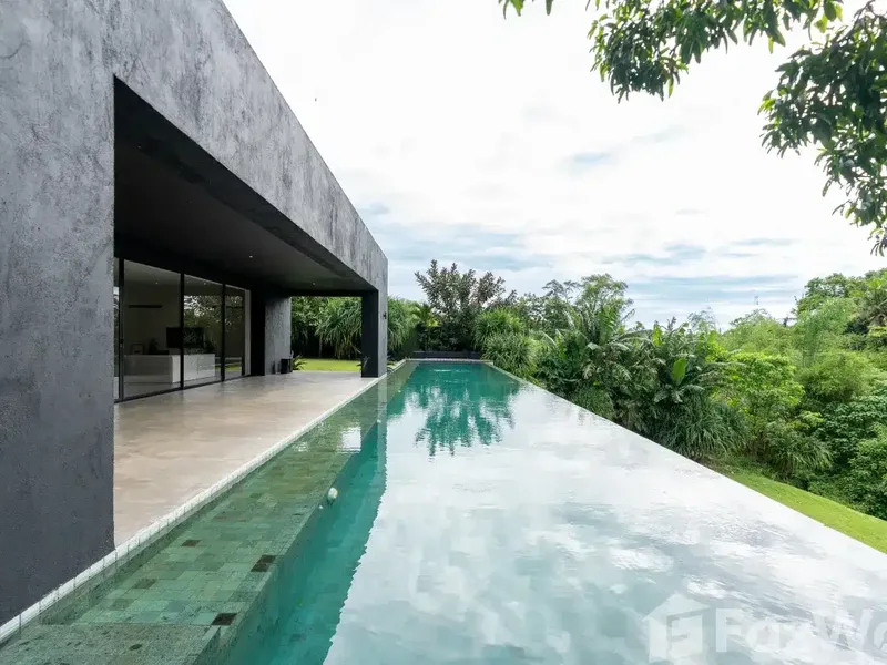 4 Bedroom Villa for sale in Kedungu, Bali - Real Estate in Bali