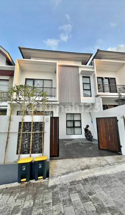 Rumah Cluster Baru Fully Furnished di Dalung View Sawah - Bali in Bali