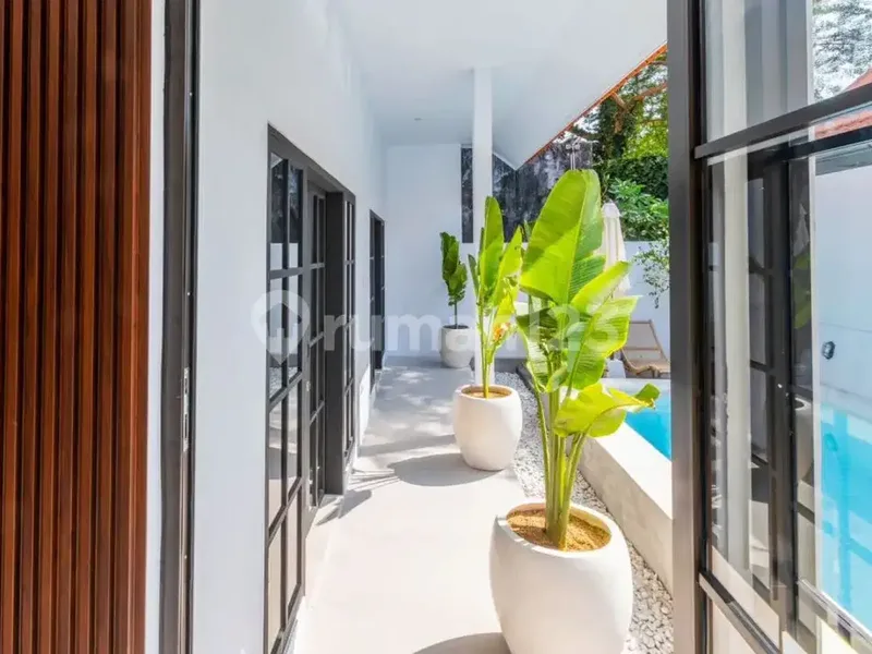 Vila 3 Kamar Furnished Dicanggu,Dekat Echo Beach - Real Estate in Bali