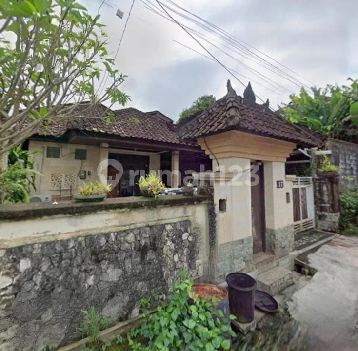 Di Jual Tanah 2,25 Are & Bangunan Rumah - Bali in Bali