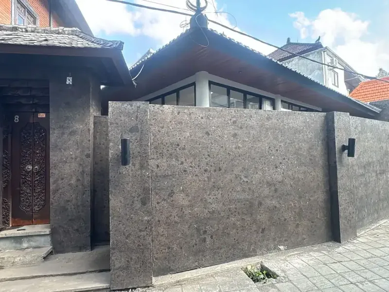 VILLA MODERN BARU FURNISHED DI TIBUBENENG CANGGU - Real Estate in Bali