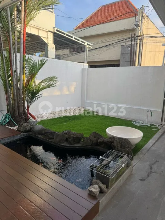 Elegant & Fully Furnished 3+1 Bedroom Home For Rent In Renon, Prime Denpasar Location - Bali in Bali