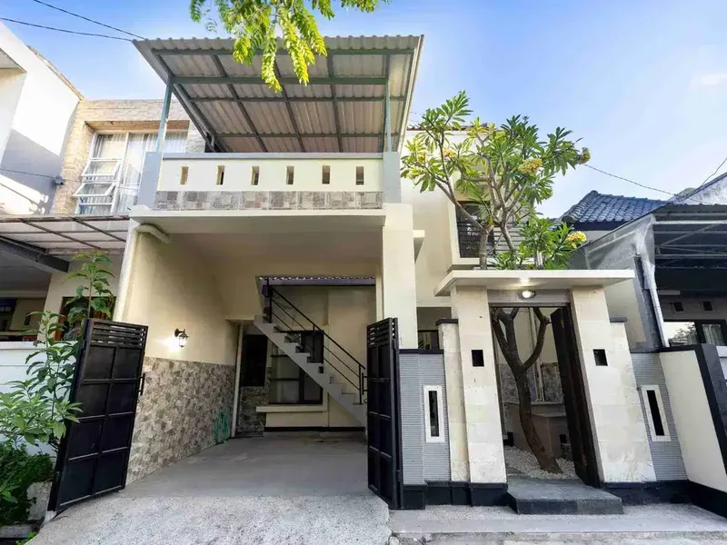Rumah Semi furnished One Gate di Pulau Galang - Real Estate in Bali