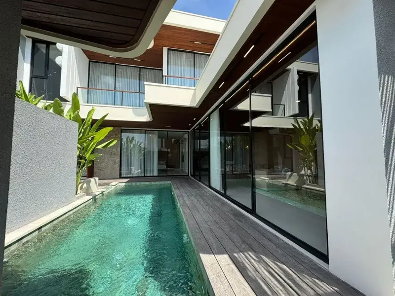 BRAND NEW VILLA MEWAH FULLY FURNISHED DEKAT PANTAI BATU BOLONG CANGGU - Real Estate in Bali