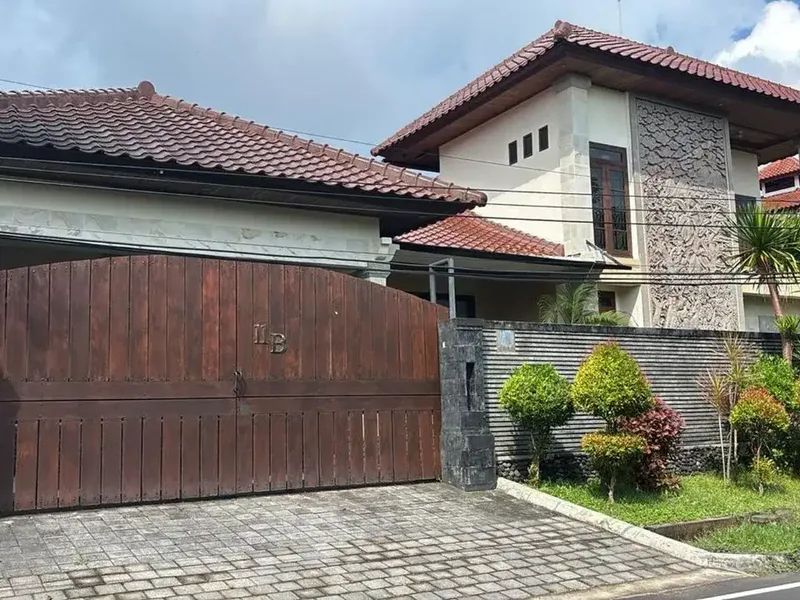 Rumah didalam perumahan cluster, dijual di Nusa Dua. - Real Estate in Bali