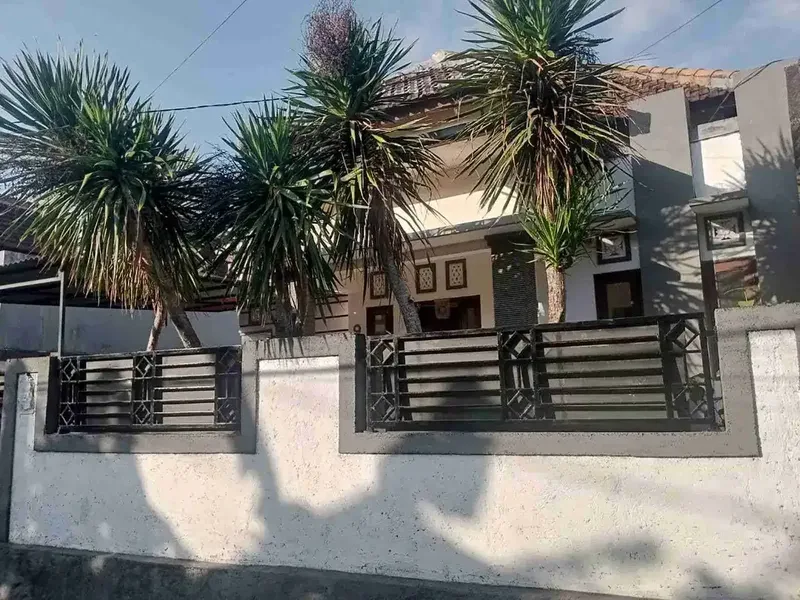 RUMAH MINIMALIS KEBO IWA DEKAT PASAR BATUKANDIK - Bali in Bali