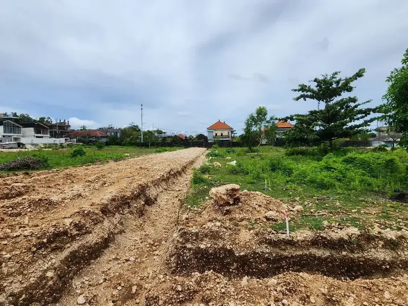 Dijual tanah kavling di Ungasan, Kuta Selatan, Badung. Lokasi strategis dekat dengan berbagai objek wisata di Bali Selatan - Real Estate in Bali