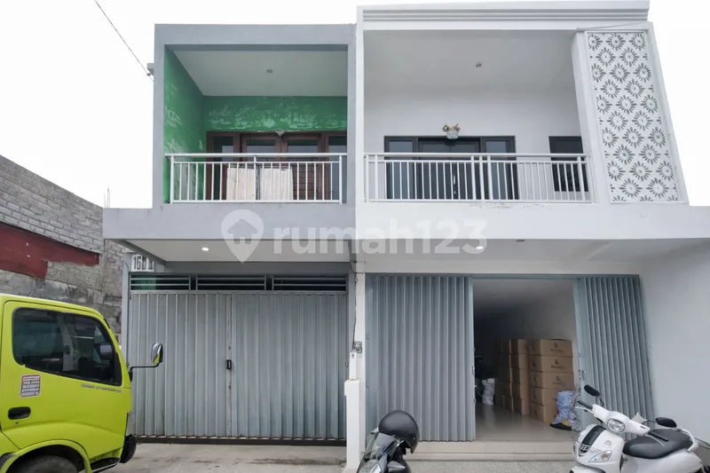 Ruko 2 Lantai Tukad Balian - Renon Prime Area, Siap Usaha, Hadap Timur, Harga Menarik! - Bali in Bali