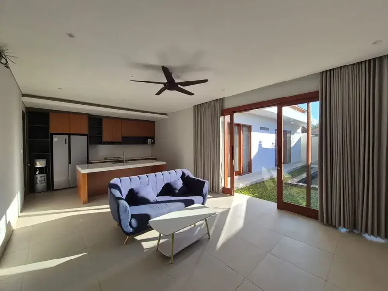 DISEWAKAN VILLA MODERN DI JALAN SEKUTA - SANUR - Real Estate in Bali