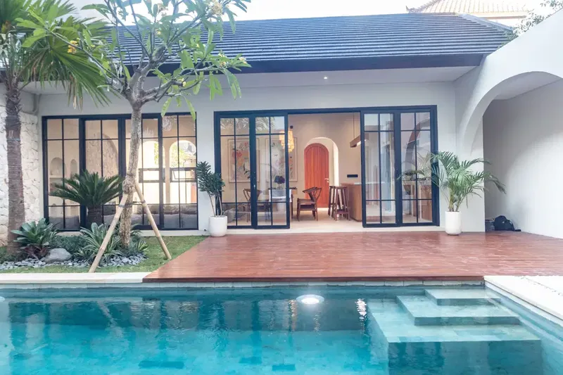 DIJUAL VILLA CANTIK KAWASAN BADUNG BALI - Real Estate in Bali