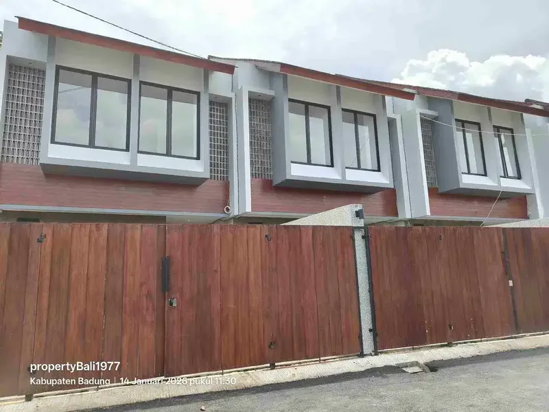 Rumah Residence di kwanji dalung kuta utara badung - Bali in Bali