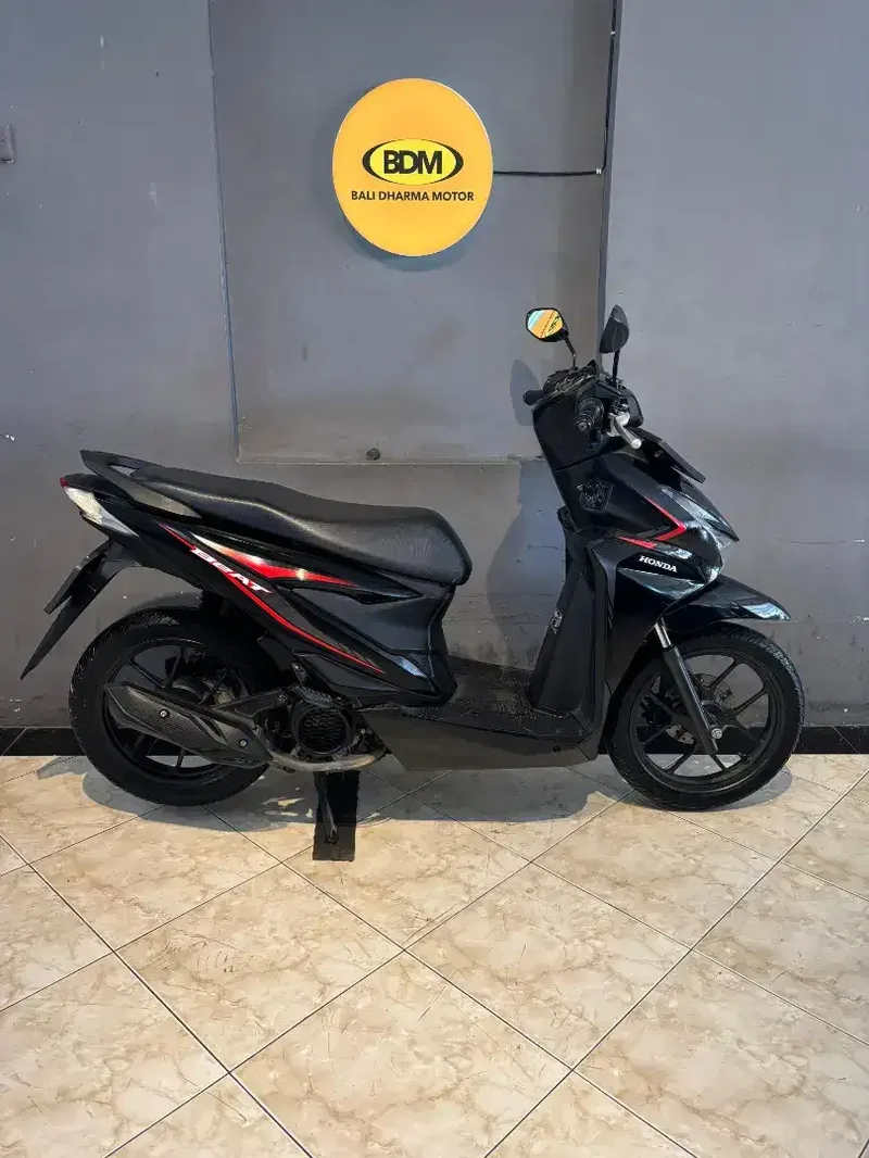 Hond beat fi thn 2024 cash. Bali dharma. Motor - Vehicles in Bali