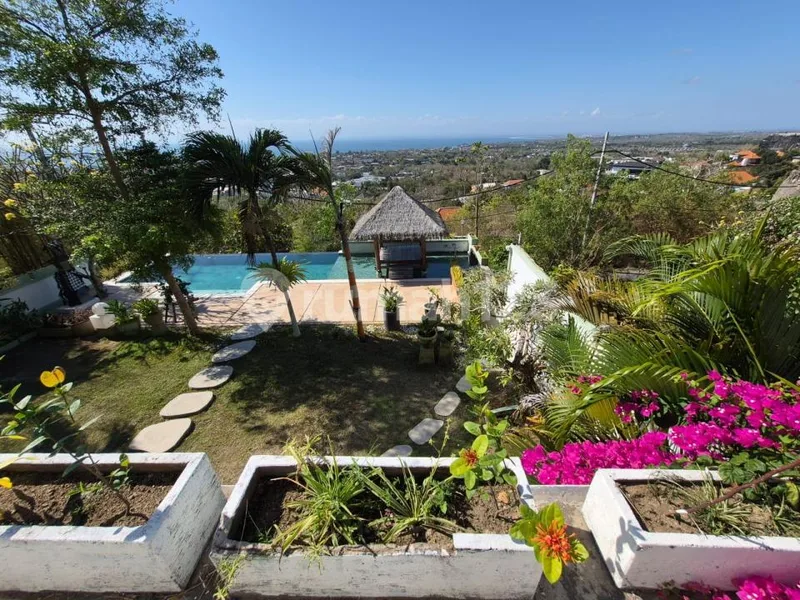 Freehold - Exclusive Ocean View Villa With Large Pool And Rooftop For Sale In Labuan Sait, Pecatu, Uluwatu, Bali - Bali in Bali