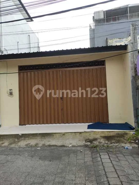 Toko 1 Lantai di Lokasi Strategis Denpasar Barat - Bali in Bali