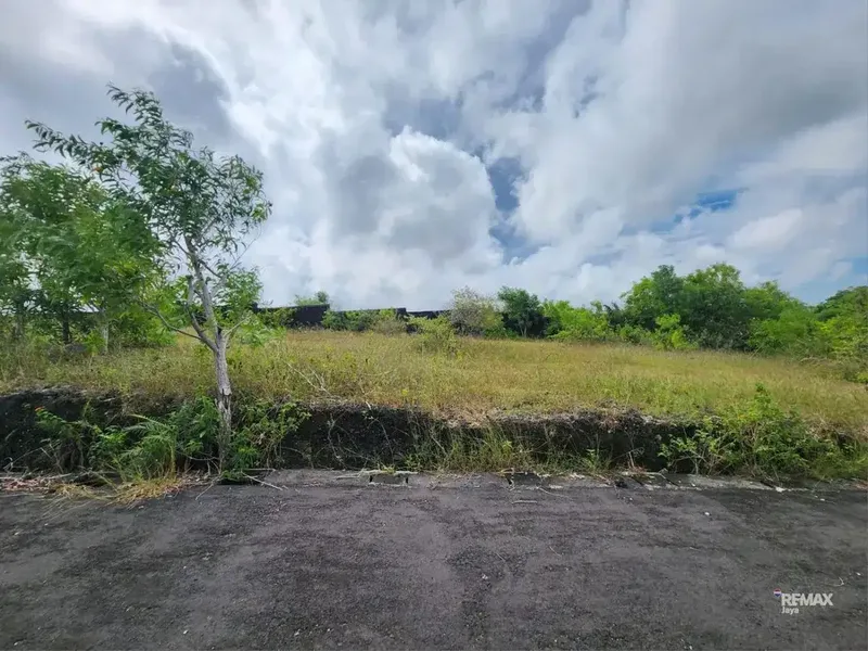 Tanah bagus view laut, dijual area GWK. - Bali in Bali
