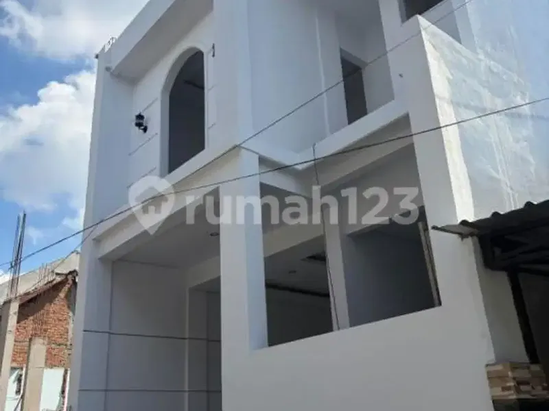 Brand New Semi Villa Modern Style At Kerobokan - Bali in Bali