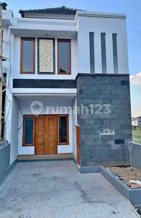 Rumah 2 Lantai Nyaman dengan Pemandangan di Kerambitan - Real Estate in Bali