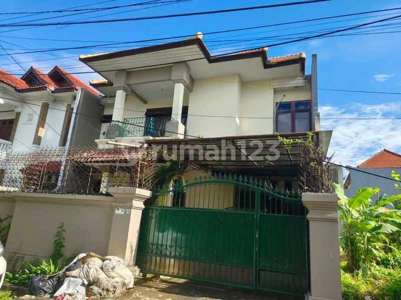 For Sale Rumah Minimalis 2Lt Sangat Startegis Kawasan Renon - Real Estate in Bali