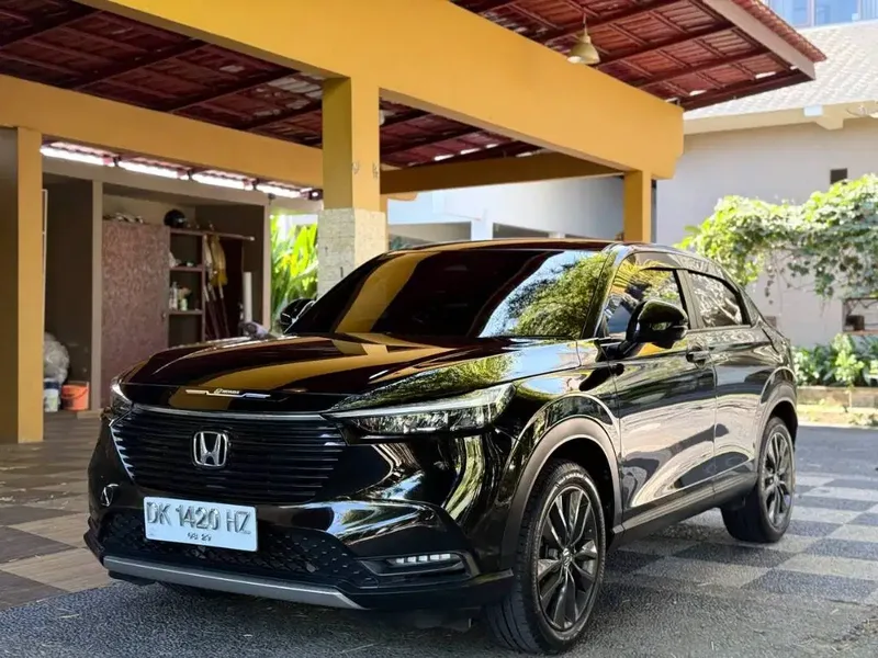 HONDA HR-V  HRV SE 2022 AT MATIC DP 20JT - Bali in Bali