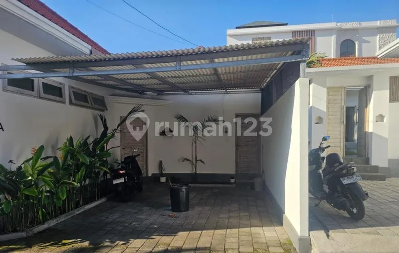 Villa Kuwum Lokasi Sangat Strategis Dekat Umalas, Kerobokan Internasional - Real Estate in Bali