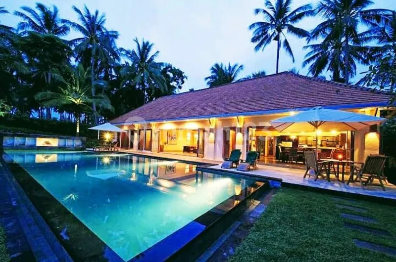 Dijual Villa Di Pinggir Pantai Soka Tabanan Bali - Real Estate in Bali