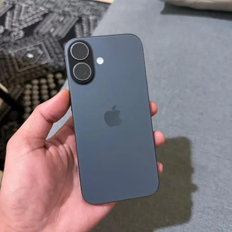 iPhone 17 256GB Bea Cukai Resmi - Electronics in Bali