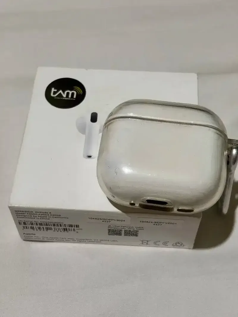 Airpods 4 Non ANC Original TAM Pemakaian Pribadi - Electronics in Bali