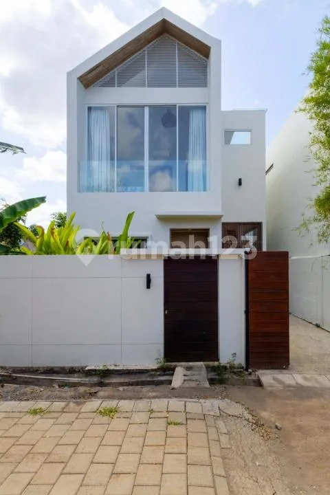 Modern Villa 3 Bedrooms Furnished In Pecatu Bali - Bali in Bali