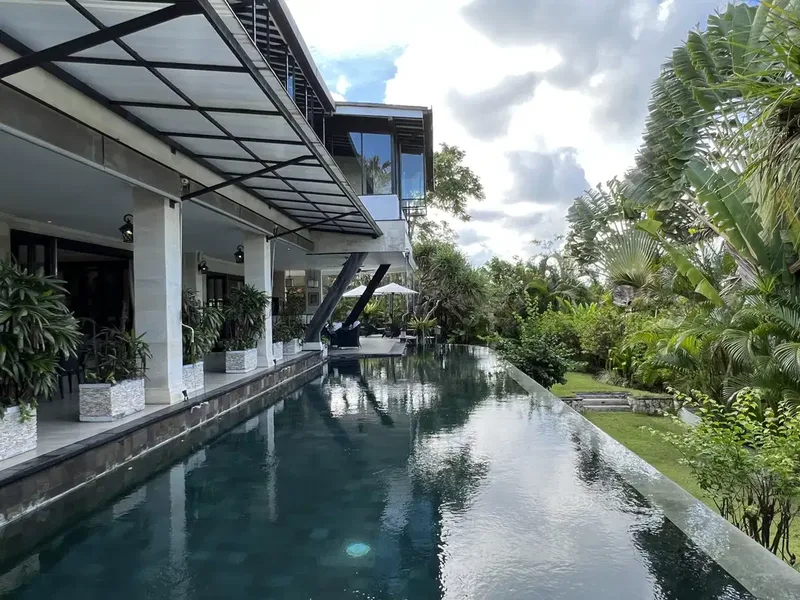 Luxurious Residences, Including Office For Sale In Canggu - Real Estate in Bali
