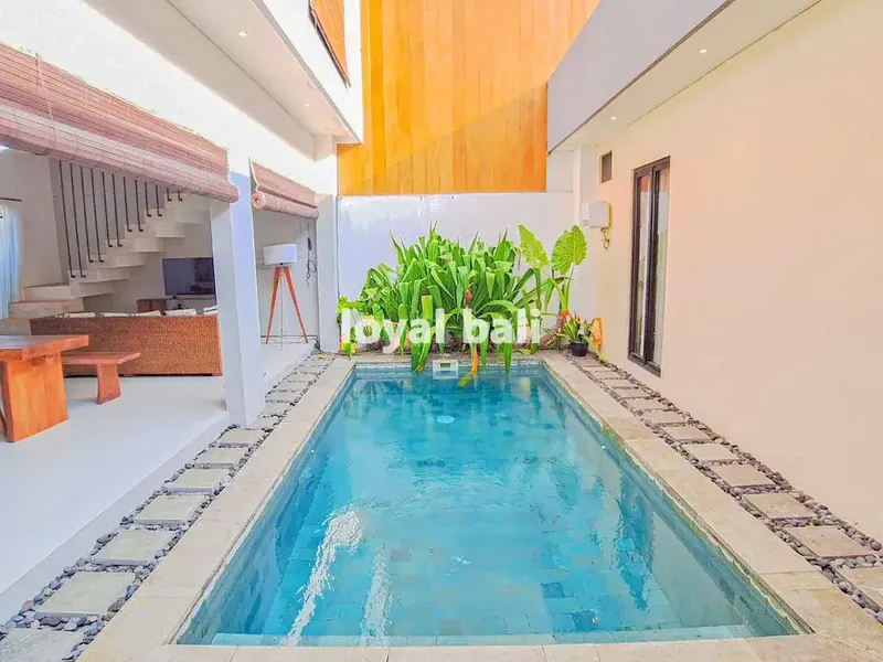 Villa, Modern Tropical Villa in Jimbaran – Prime Location Near Beach - Real Estate in Bali
