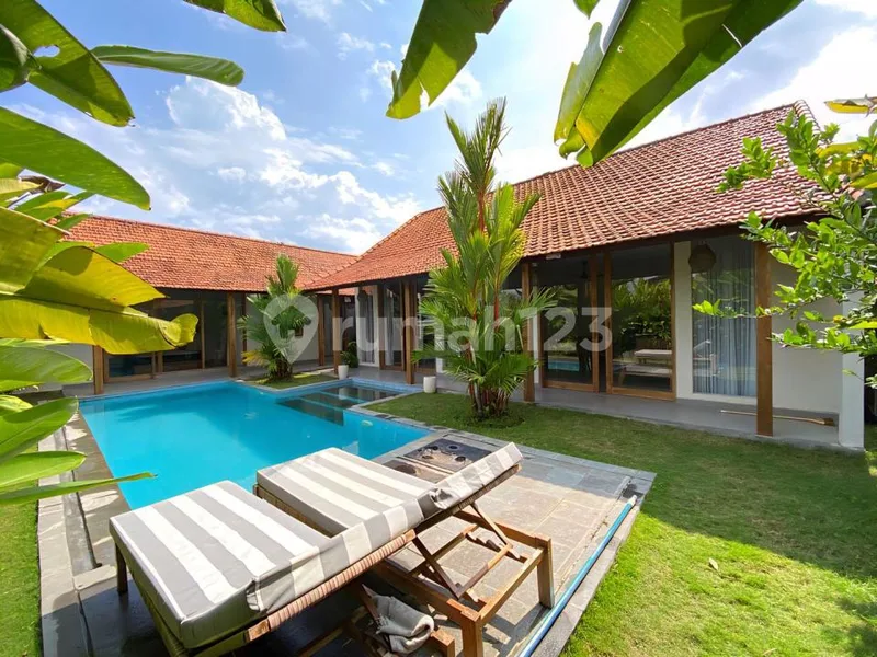 Seseh Beach 3 Bedroom Villa For Yearly Rental - Bali in Bali
