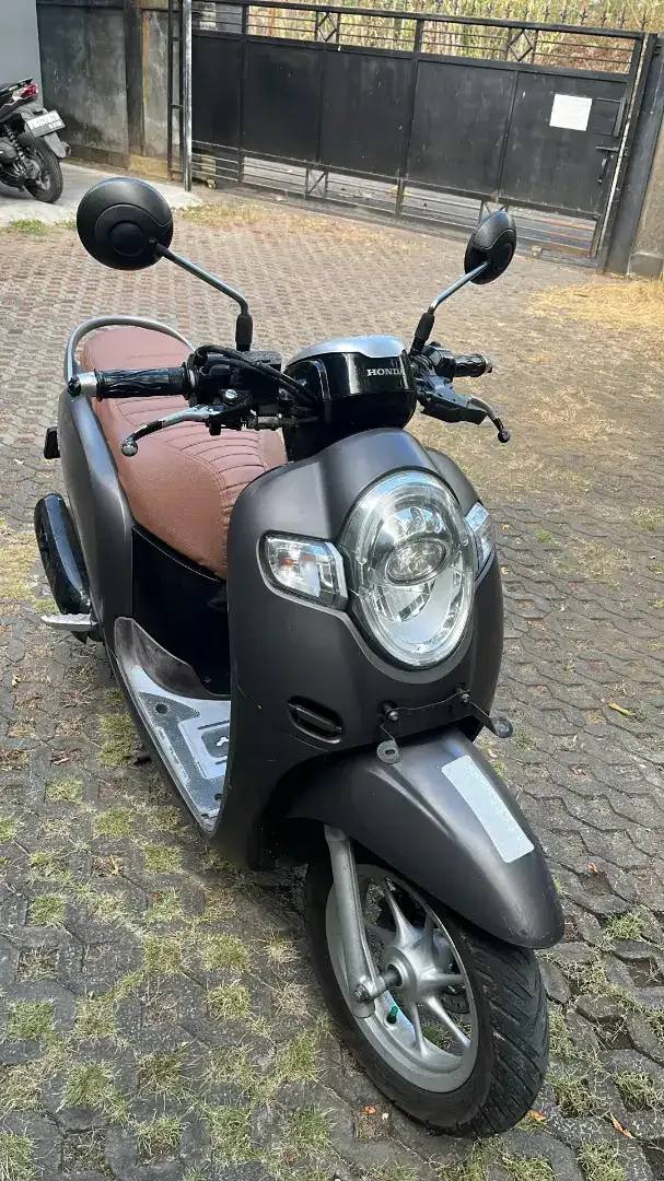 Jual Cepat Motor Scoopy - Vehicles in Bali