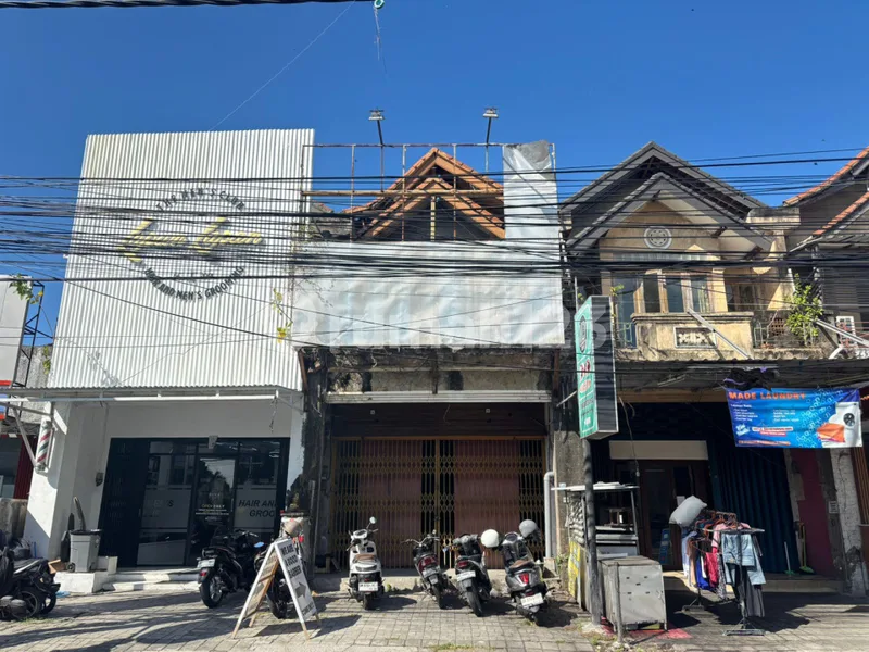 Ruko Lantai 2 di Area Pariwisata Kerobokan Jl - Real Estate in Bali