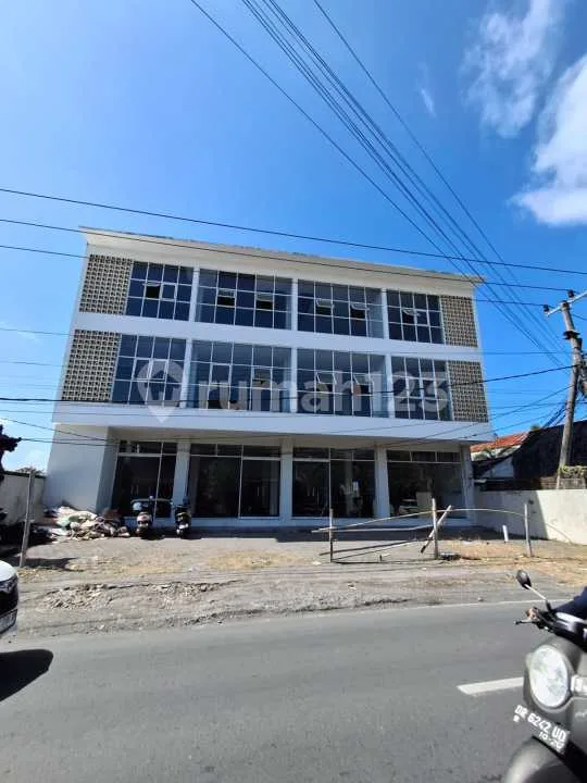 1 Unit Ruko 3 Lantai Terletak di Jl. Tukad Balian, Sidakarya - Denpasar Selatan - Bali in Bali