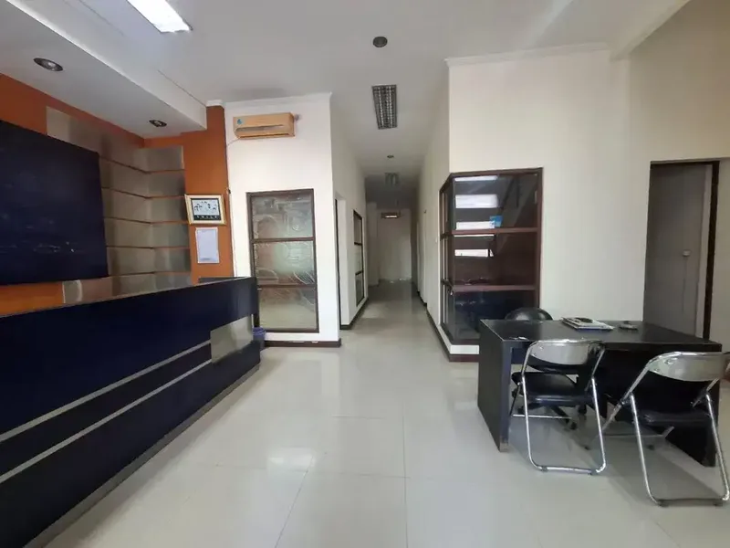 Dijual dan Disewakan Ruko 3 Lantai di Raya Puputan Renon - Real Estate in Bali