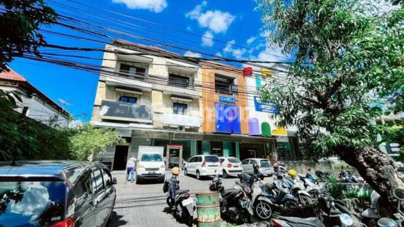 Ruko 3 Lantai Lokasi Premium di Renon Denpasar - Bali in Bali