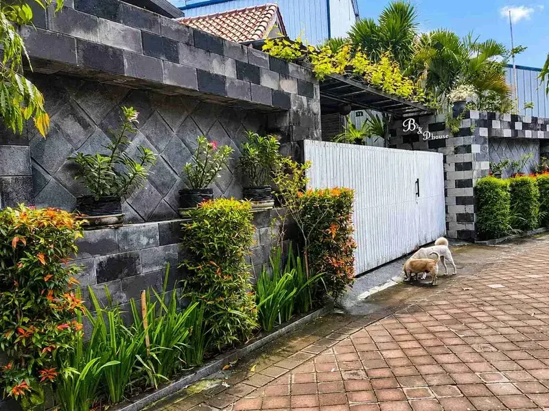 Rumah Semi Villa di Cemagi Badung Dekat Canggu - Real Estate in Bali