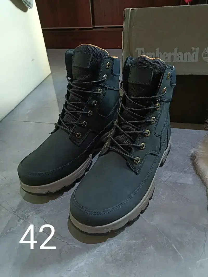 Sepatu timberland ultra 42 - Fashion in Bali