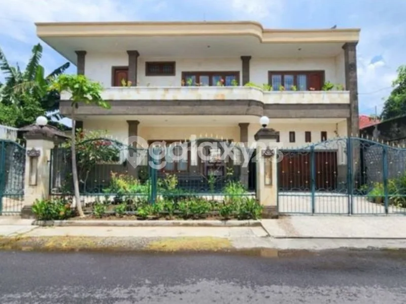 Rumah Besar Nyaman dan Strategis , Renon (Shm) - Bali in Bali