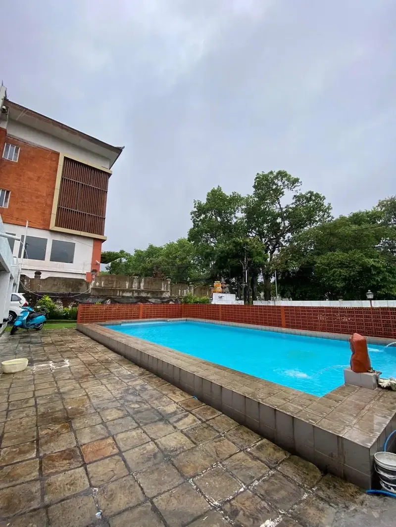 Rumah Mewah Premium Raya Puputan Renon Denpasar Bali - Real Estate in Bali