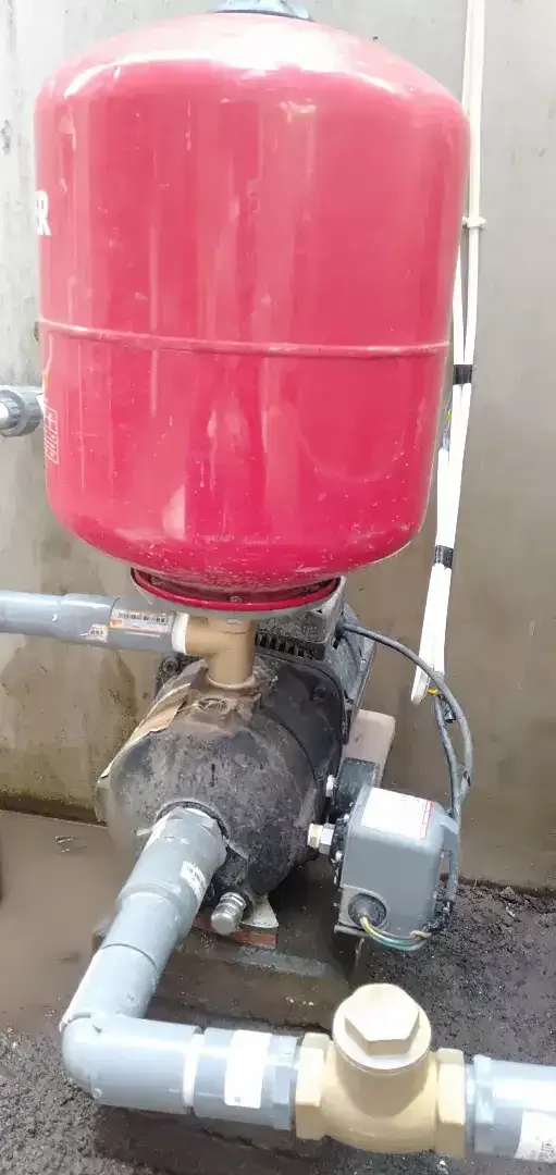Terima panggilan masalah pompa air, water heater, kloset duduk,dll - Home & Garden in Bali