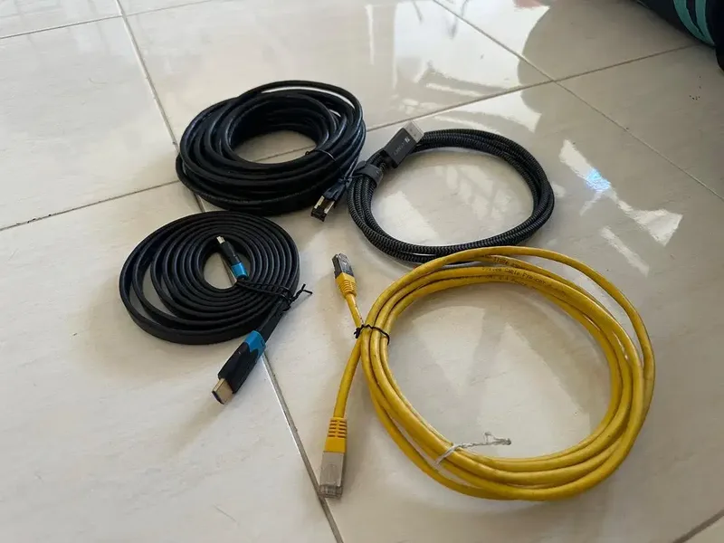 Kabel HDMI, ethernet, DP - Electronics in Bali