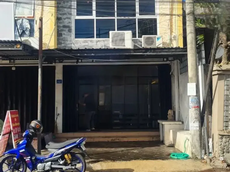 Ruko Bagus 2 Lantai Disewakan, di area Sanur - Real Estate in Bali