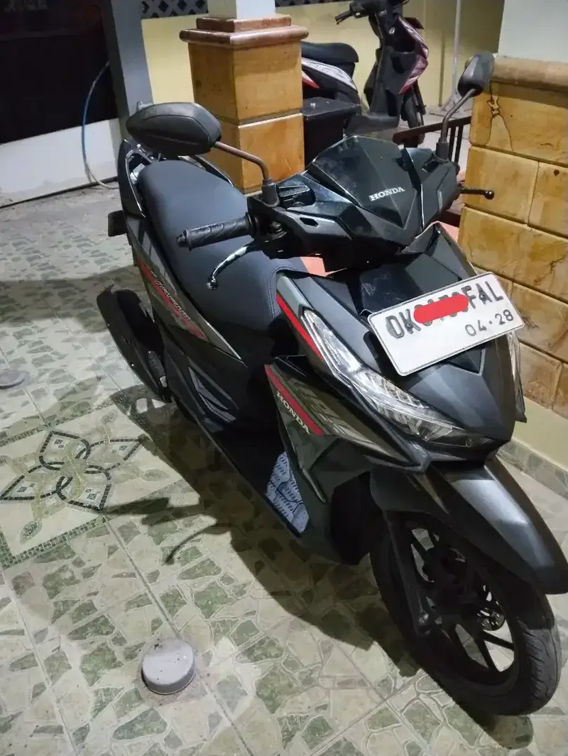 DI JUAL MOTOR VARIO LED 125 CC TAHUN 2018 , SIAP PAKAI - Vehicles in Bali